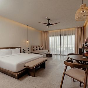 Sentido Naga Bay - Adults Friendly
